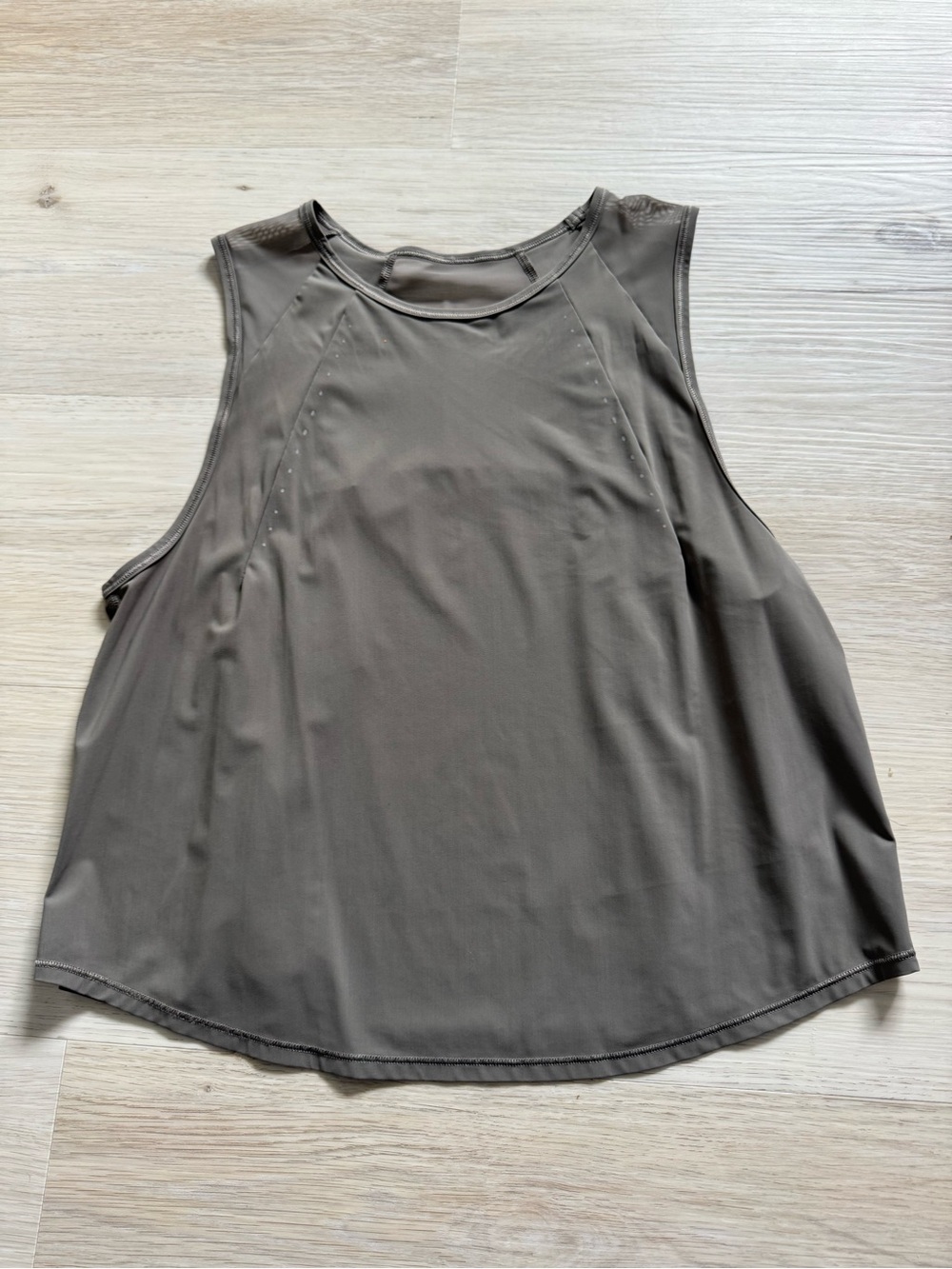Lululemon Womens Sleeveless Active Tank Top - Taupe
